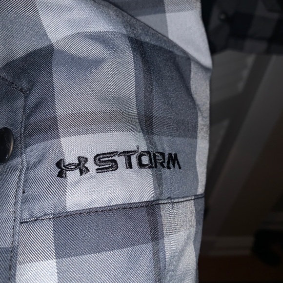 Under Armour coat. - Picture 2 of 7